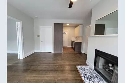 641 W Roscoe Street #V3, Chicago, IL 60657 - Photo 6