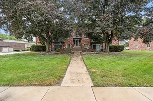 5703 128th St, Crestwood, IL 60418 - Photo 1