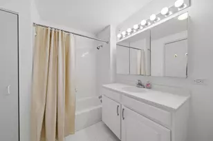 545 N Dearborn St, Chicago, IL 60654 - Photo 10