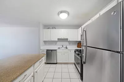 545 N Dearborn Street #1703, Chicago, IL 60654 - Photo 8