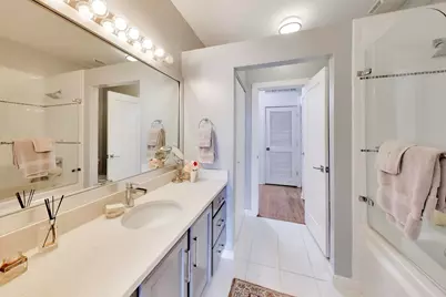 360 W Illinois Street #612, Chicago, IL 60654 - Photo 20