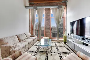 360 W Illinois St, Chicago, IL 60654 - Photo 12