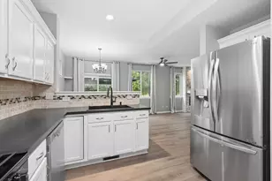 3117 Gloria Ln, Joliet, IL 60435 - Photo 18