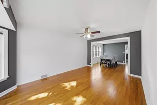 3804 S 59th Ct, Cicero, IL 60804 - Photo 4