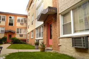 1531 W Sherwin Ave, Chicago, IL 60626 - Photo 2