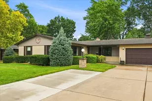 610 Baker Ave, Lasalle, IL 61301 - Photo 2
