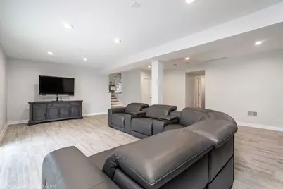 1810 71st Street, Darien, IL 60561 - Photo 18