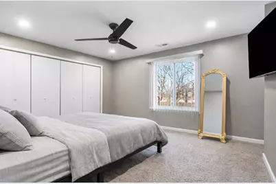 5800 W 105th Street #4C, Oak Lawn, IL 60453 - Photo 6