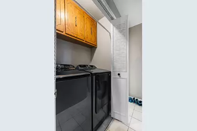5800 W 105th Street #4C, Oak Lawn, IL 60453 - Photo 8
