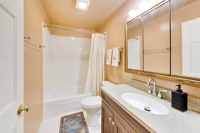 1009 Beverly Court, Lombard, IL 60148 - Photo 20