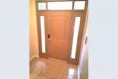 756 N Aspen Drive, Vernon Hills, IL 60061 - Photo 2