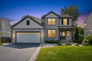 1841 W Rookery Cir, Round Lake, IL 60073 - Photo 1