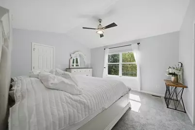 1841 W Rookery Circle, Round Lake, IL 60073 - Photo 18