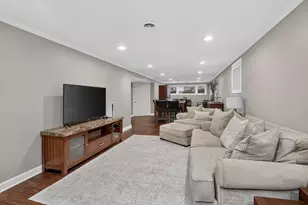 5533 S Sayre Ave, Chicago, IL 60638 - Photo 16