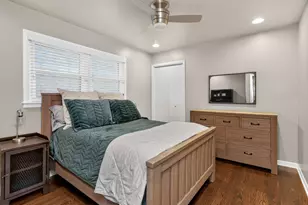 5533 S Sayre Ave, Chicago, IL 60638 - Photo 10