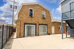 2530 N Neva Ave, Chicago, IL 60707 - Photo 1