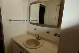 871 E Coach Rd, Palatine, IL 60074 - Photo 14