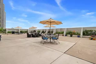 5901 N Sheridan Rd, Chicago, IL 60660 - Photo 24