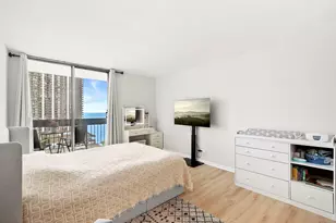 5901 N Sheridan Rd, Chicago, IL 60660 - Photo 16