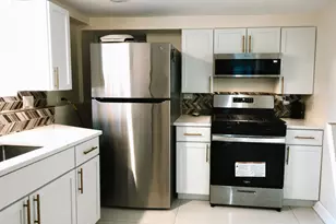 2227 W Cullerton St, Chicago, IL 60608 - Photo 2
