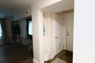 2227 W Cullerton St, Chicago, IL 60608 - Photo 10