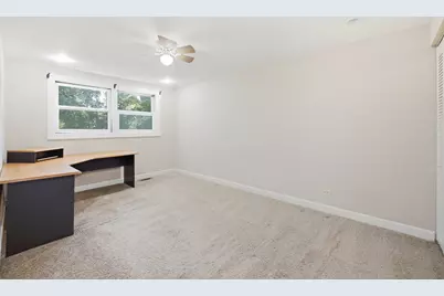 2038 Farnham Court, Schaumburg, IL 60194 - Photo 6