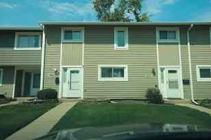 1000 Sandpiper Ct, Bartlett, IL 60103 - Photo 1
