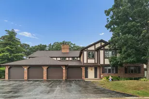 13210 S Oak Ridge Trail, Palos Heights, IL 60463 - Photo 1