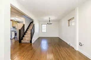 5548 S Kilbourn Ave, Chicago, IL 60629 - Photo 4