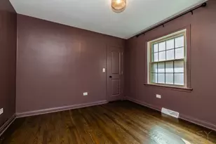 5548 S Kilbourn Ave, Chicago, IL 60629 - Photo 14