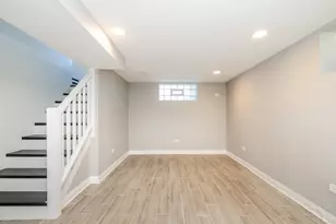 5548 S Kilbourn Ave, Chicago, IL 60629 - Photo 22