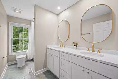 2690 Crestwood Lane, Riverwoods, IL 60015 - Photo 20