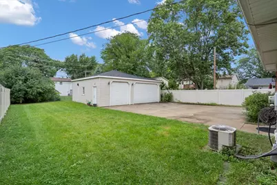 1402 S Robert Drive, Mount Prospect, IL 60056 - Photo 38