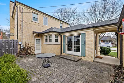 400 W Milburn Avenue, Mount Prospect, IL 60056 - Photo 6