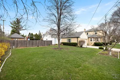 400 W Milburn Avenue, Mount Prospect, IL 60056 - Photo 4