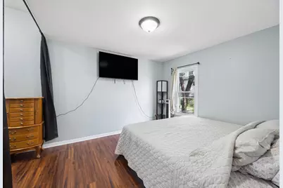754 N Hickory Street, Joliet, IL 60435 - Photo 12