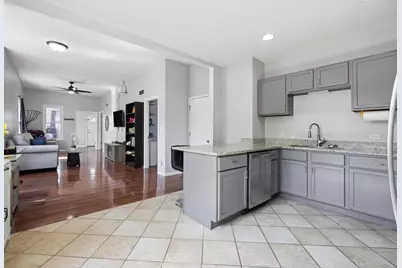 754 N Hickory Street, Joliet, IL 60435 - Photo 10