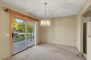 17849 Columbus Ct, Orland Park, IL 60467 - Photo 8
