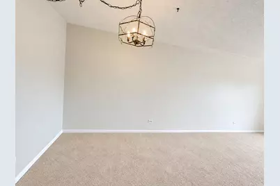 1 Bloomingdale Place #404, Bloomingdale, IL 60108 - Photo 8
