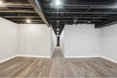 8418 S Essex Avenue, Chicago, IL 60617 - Photo 30