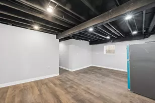8418 S Essex Ave, Chicago, IL 60617 - Photo 28