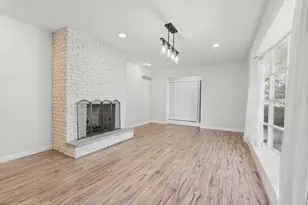 1519 Harrington Dr, Champaign, IL 61821 - Photo 10