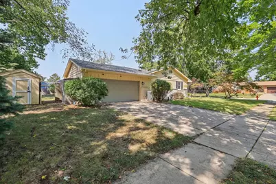 1519 Harrington Drive, Champaign, IL 61821 - Photo 4
