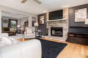 6645 Queenanns Way, South Beloit, IL 61080 - Photo 12
