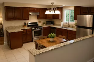 620 Iroquois Ave, Naperville, IL 60563 - Photo 10