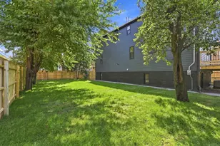 3072 N Avers Ave, Chicago, IL 60618 - Photo 34