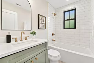 3072 N Avers Ave, Chicago, IL 60618 - Photo 24