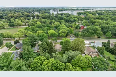 915 W Lincoln Avenue, Belvidere, IL 61008 - Photo 36
