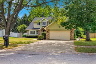 228 Whitetail Crossing, Oswego, IL 60543 - Photo 22