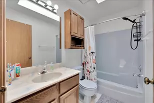 228 Whitetail Crossing, Oswego, IL 60543 - Photo 14